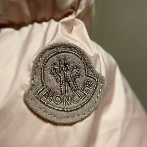 MONCLER Anterne Pink Puffer - Picture 12 of 13